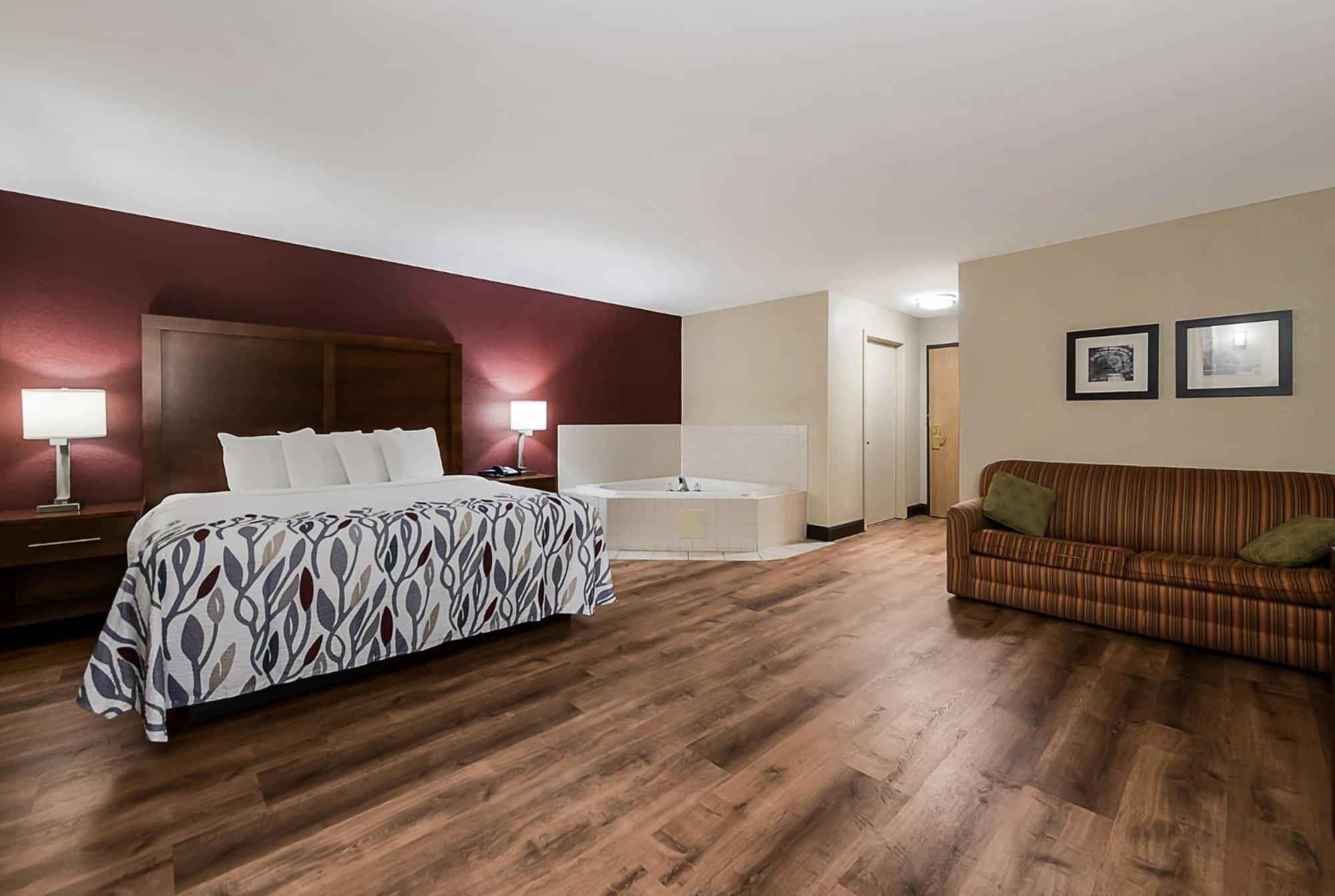 Red Roof Inn Newport News - Йорктаун Екстериор снимка