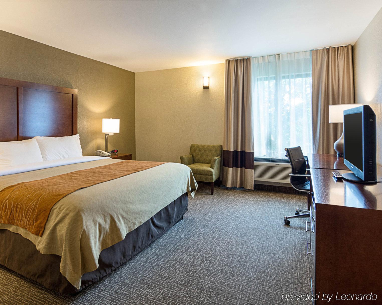 Red Roof Inn Newport News - Йорктаун Екстериор снимка