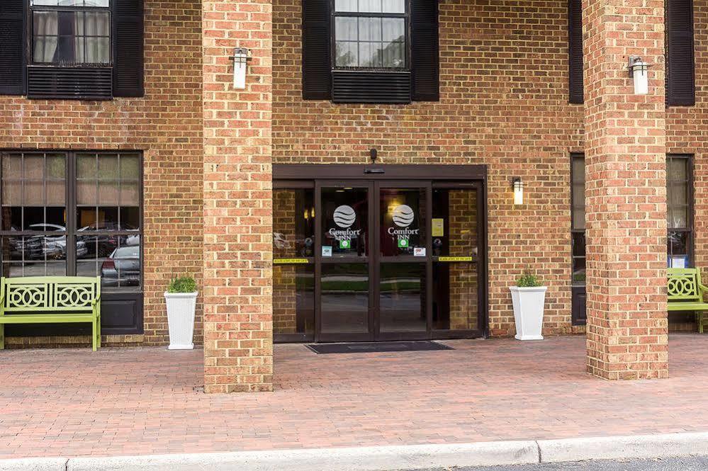 Red Roof Inn Newport News - Йорктаун Екстериор снимка